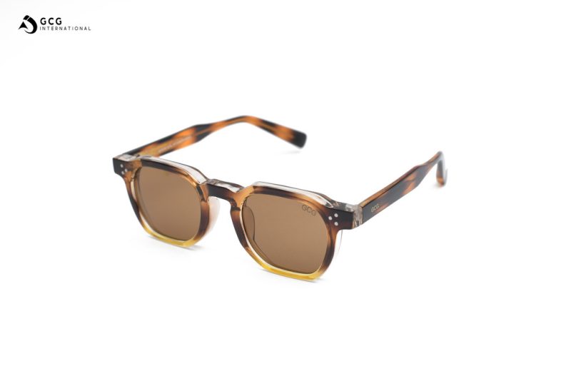 GCG: Elevate your look and shield your eyes with our expertly crafted polarized sunglasses