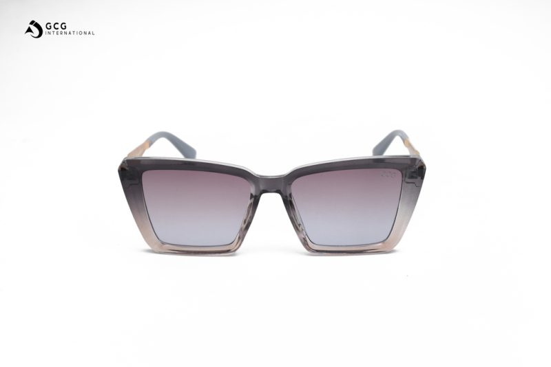 GCG beautiful and oversized Sunglass for woman