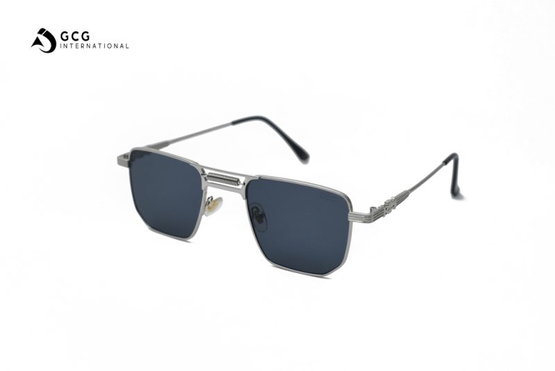 GCG Premium Aviator sunglass which comes in fine packaging and a cool case