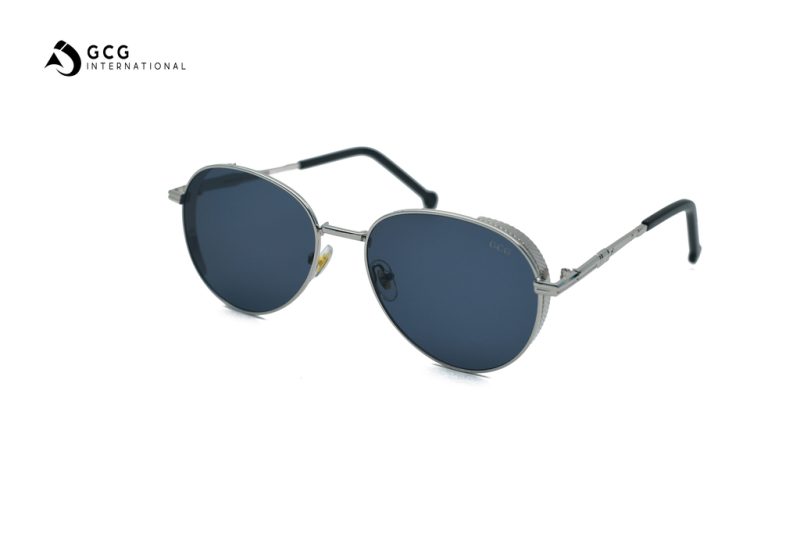 GCG Eyewear the branded metal sunglass which is stylish as well as best model in town.